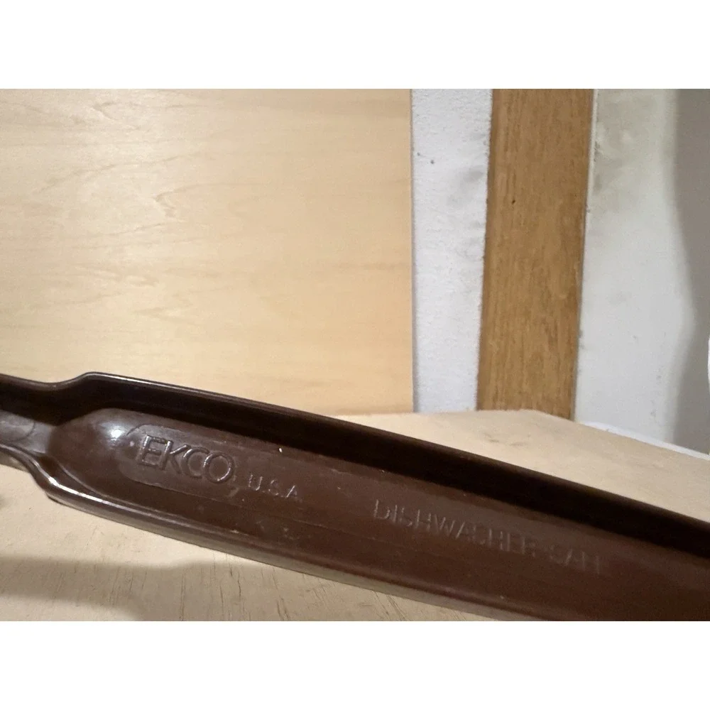 EKCO Vintage nylon spaghetti server Brown